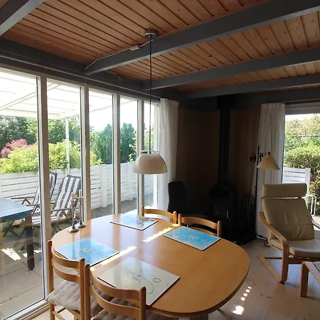Ronne Holiday home
